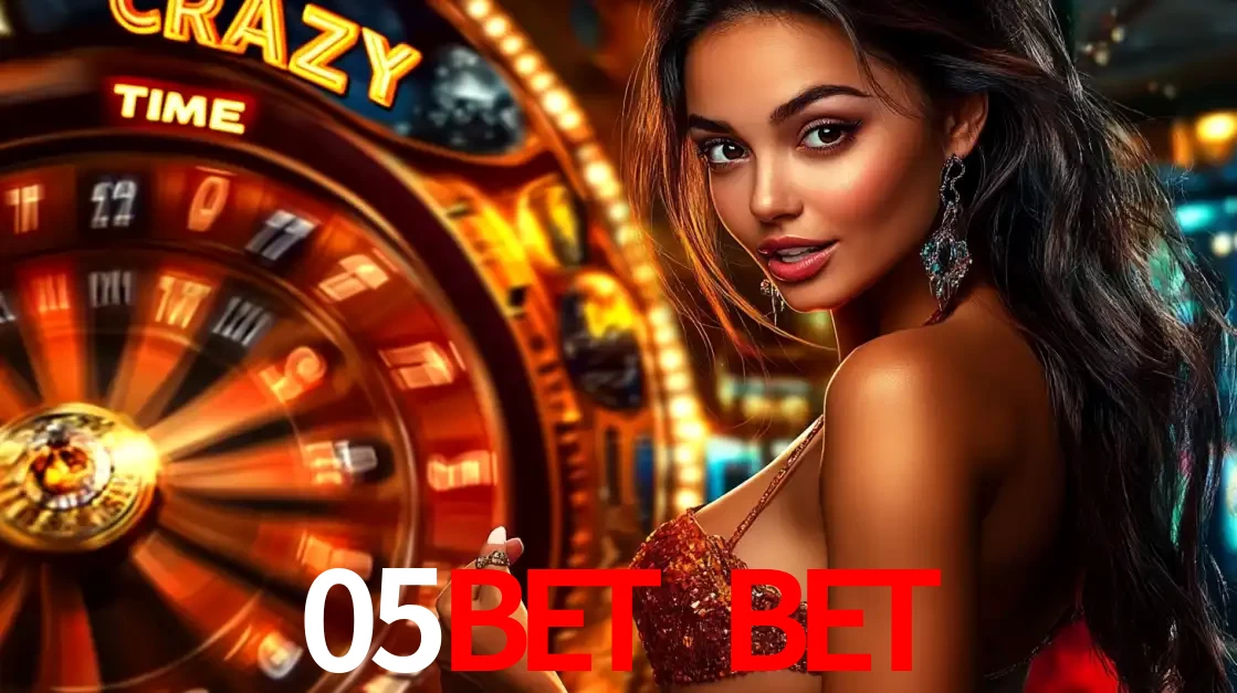 Mulher ao lado da roda de prêmios do jogo de cassino ao vivo Crazy Time, um dos shows de jogos mais emocionantes oferecidos pela plataforma de apostas 05bet bet.