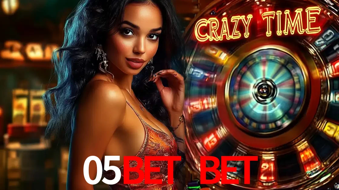 Mulher elegante ao lado da vibrante roda da fortuna do jogo de cassino ao vivo Crazy Time, um dos game shows mais populares e cheios de prêmios do 05bet bet.